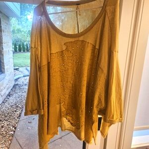 Free People women's long sleeve top Xs (I do believe it, for sure,would fit a M)